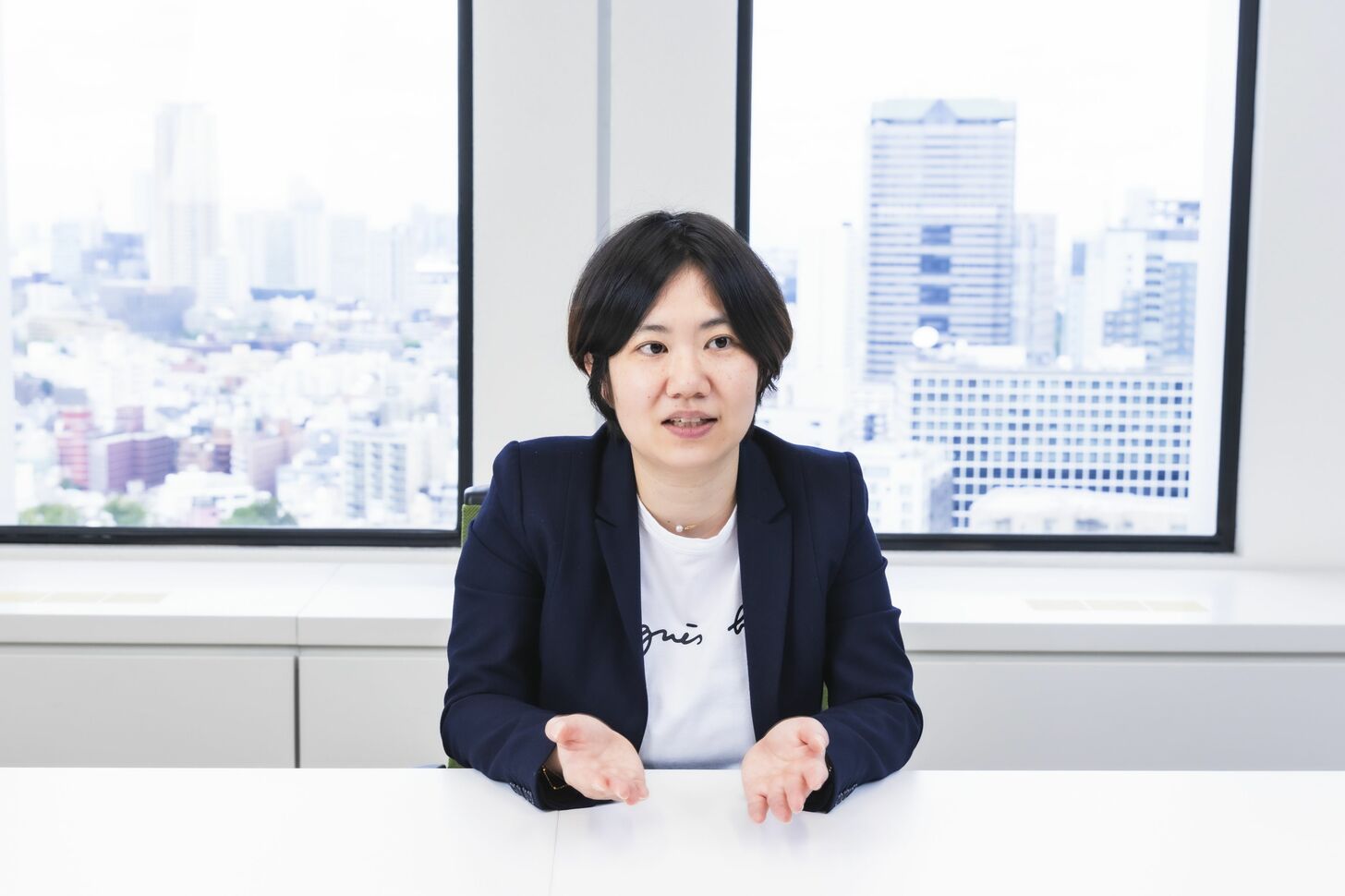 小島舞子